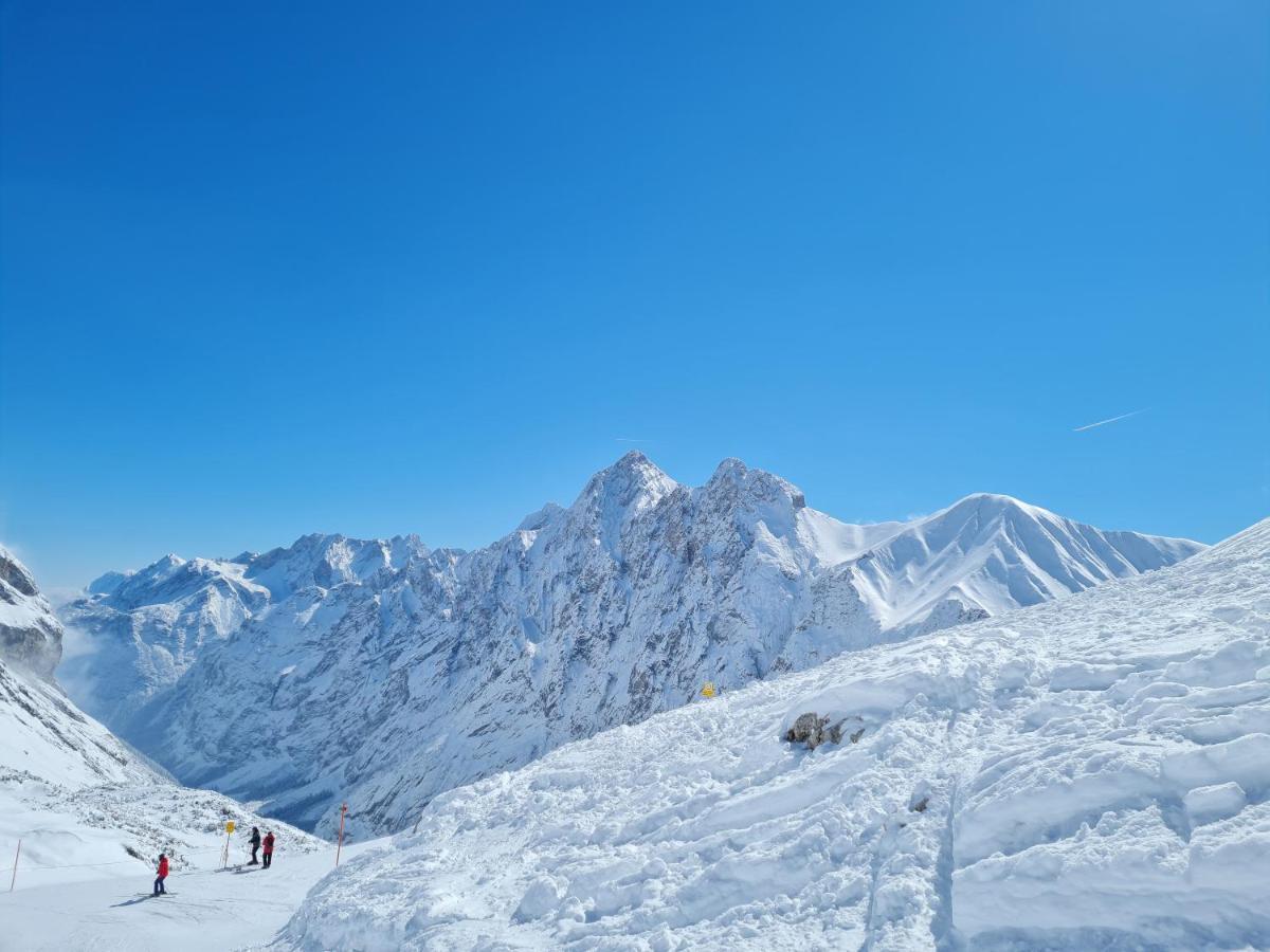 Johannas Alm การ์มิช-พาร์เทนเคียร์เชน ภายนอก รูปภาพ