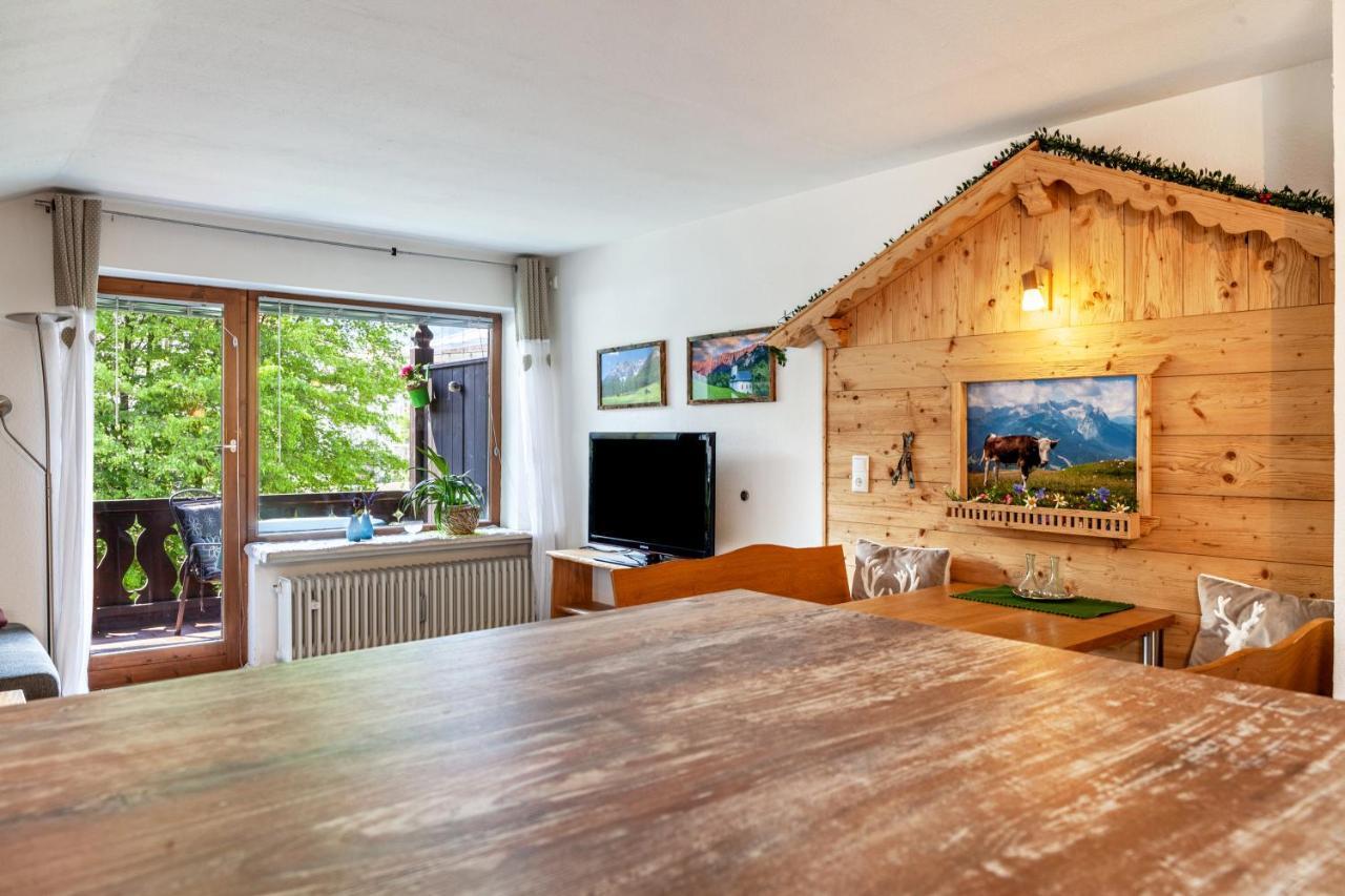 Johannas Alm การ์มิช-พาร์เทนเคียร์เชน ภายนอก รูปภาพ